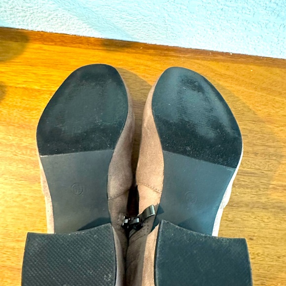 Catherine Malandrino thigh high heeled boots - Picture 7 of 7